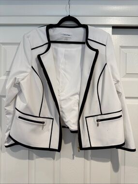 Calvin Klein White Blazer with Black Piping
